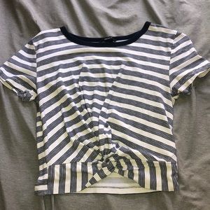 Women’s Crop-Top